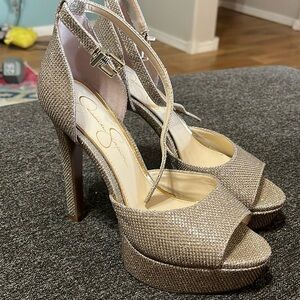EUC Gold Jessica Simpson Heels